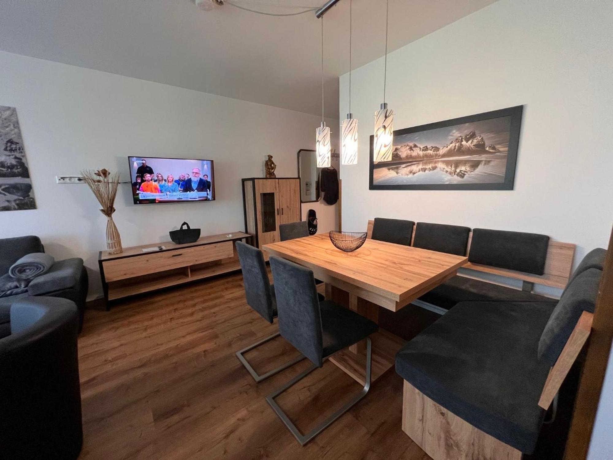 Apartment Glockner-2 By Interhome Хайлигенблут Екстериор снимка